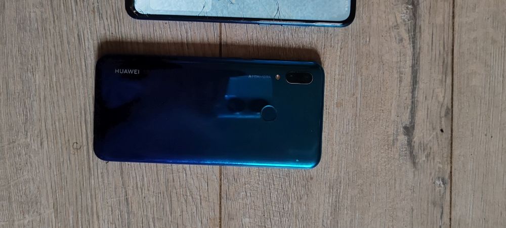 Huawei P Smart 2 bucăți