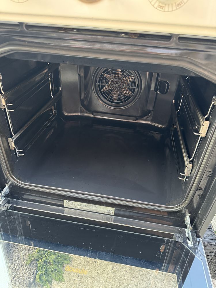 Фурна за вграждане на gorenje