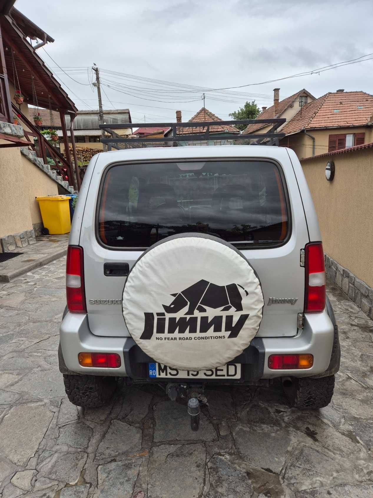 Suzuki Jimny 1.5 DDiS 4WD.