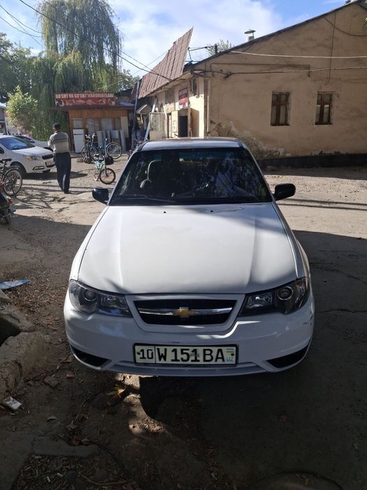 Срочно нехиа 2  1.6l, ок сотилади. Холати яхши.