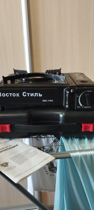 Продам газовую плиту