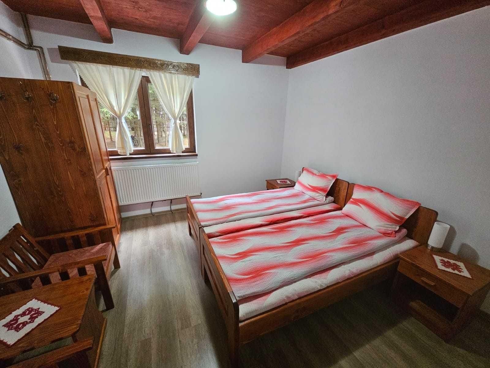 Cabana de inchiriat,casa la cheie pe munte langa Harghita Bai,Piricske