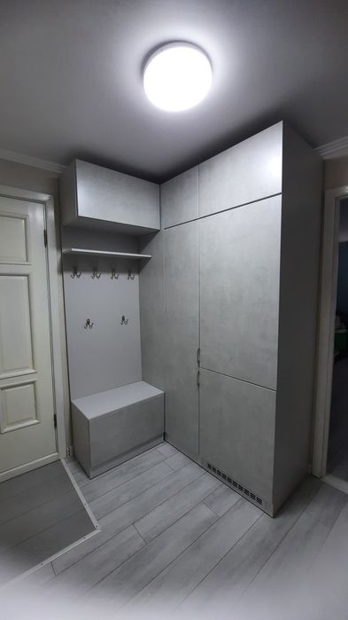 Продаётся встроенная прихожая шкаф+холодильник+обувница