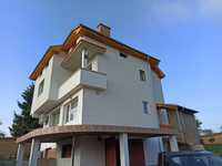 Продавам къща в село Дрангово община Брезово 330 кв.м.