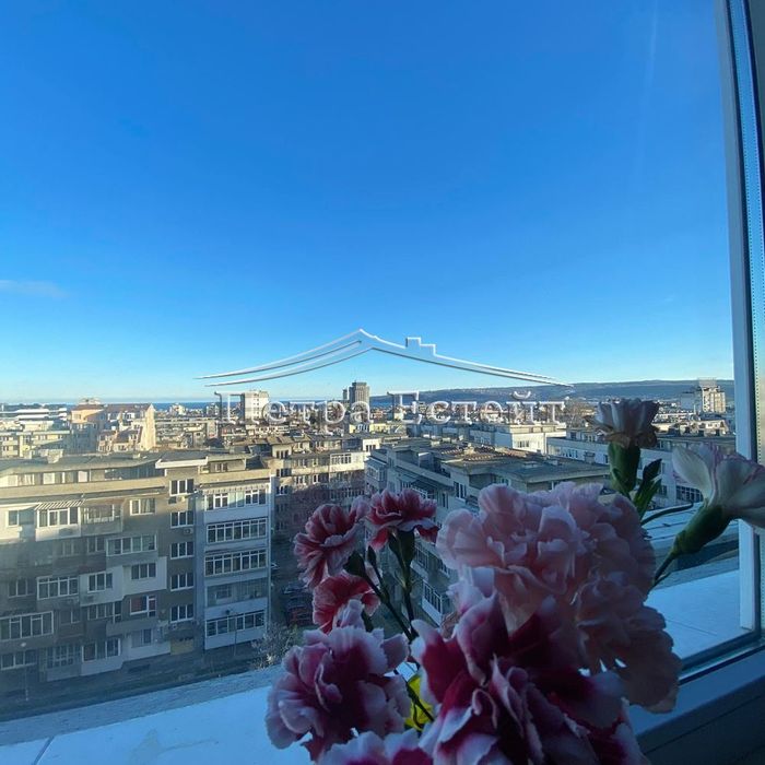 Дава се под наем Двустаен апартамент в Варна, Нептун - 85 кв.м за 450 € - Снимка #1