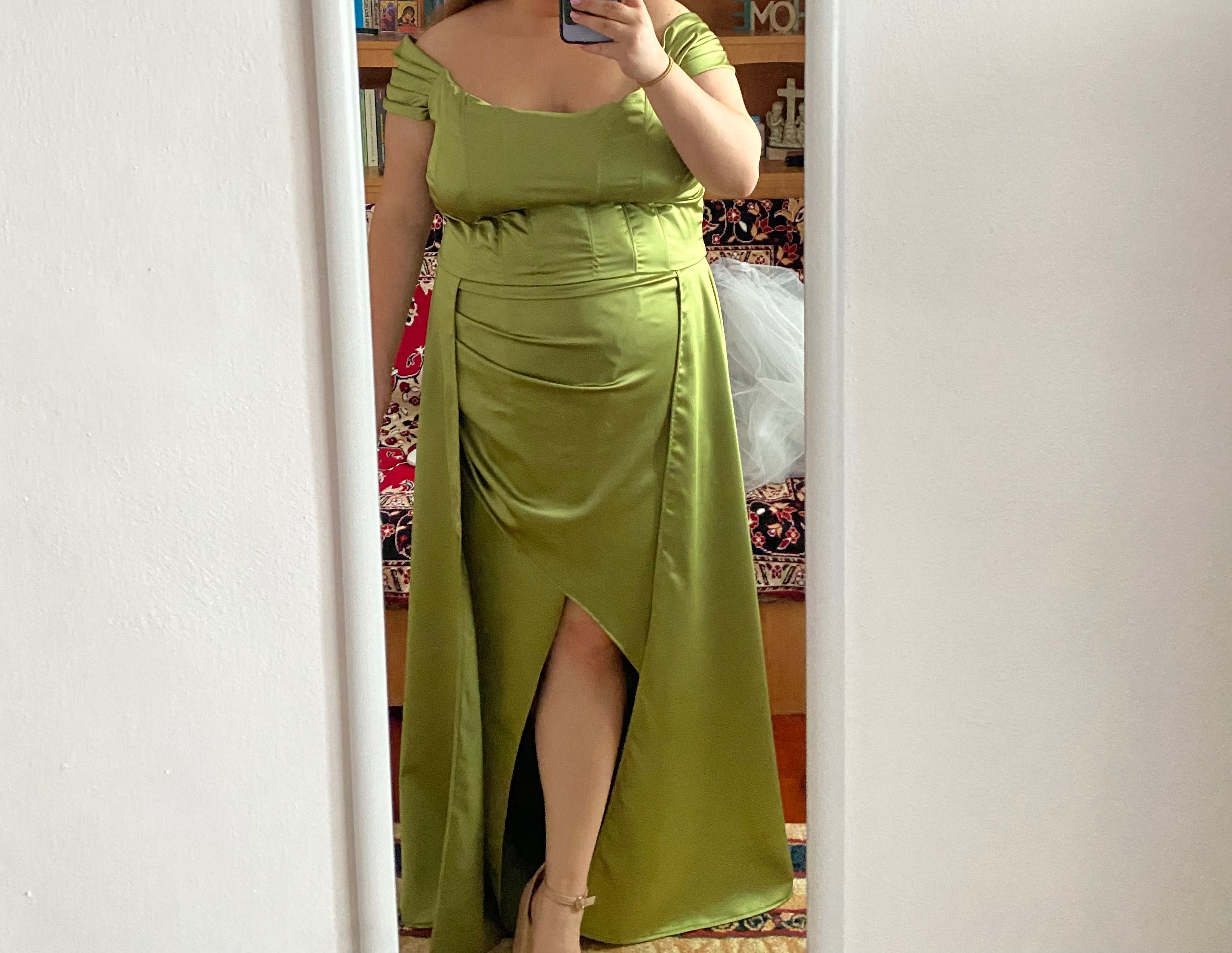 Rochie de seara verde