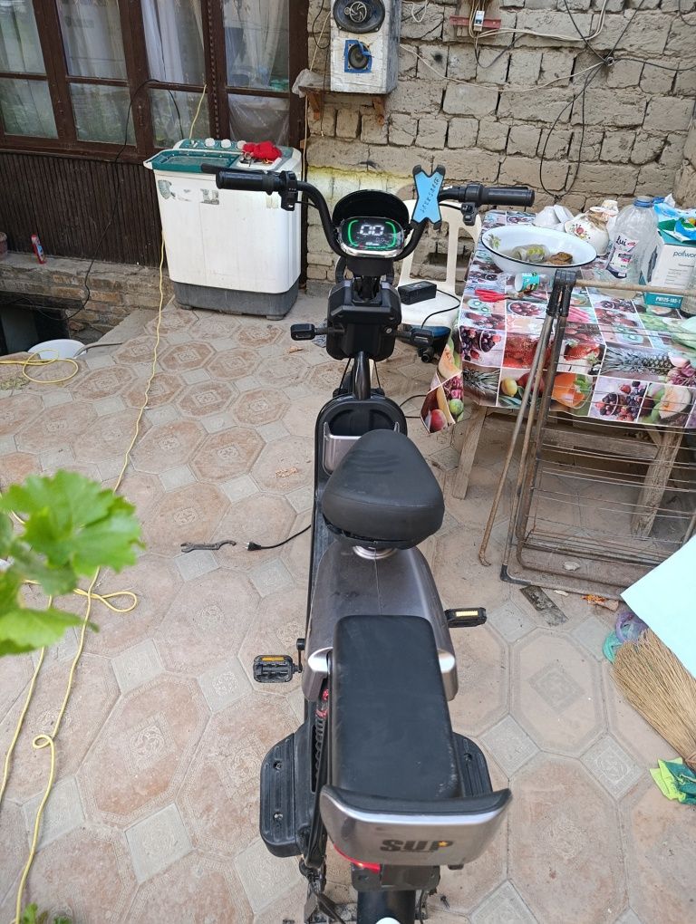 Yangi sukutir sotiladi mator quyish kerak