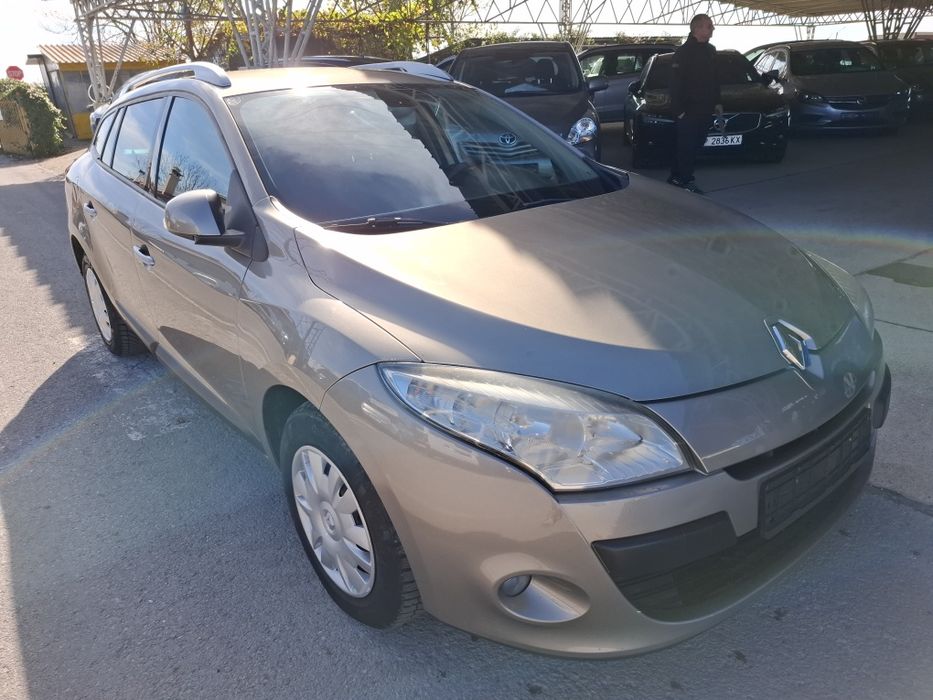 Рено Меган бензин 150к.с