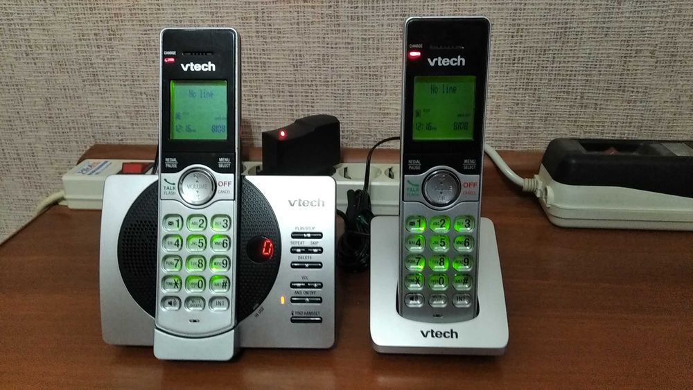 Продам радиотелефон VTECH две трубки на один телефонный номер.