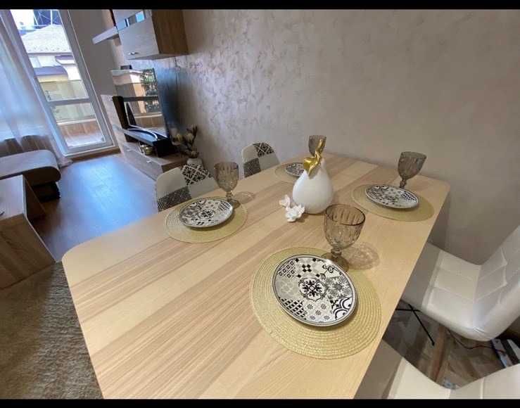 Продава се Тристаен апартамент в София, Изгрев - 94 кв.м за 1490 €/кв.м - Снимка #2