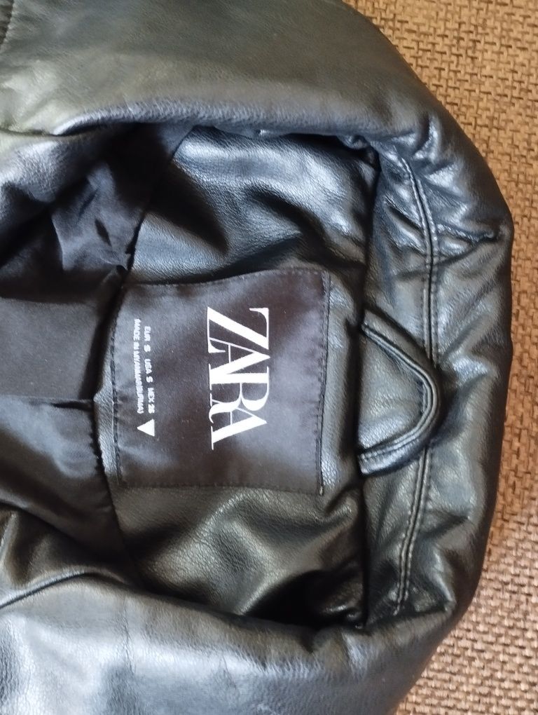Куртка, бренд Zara