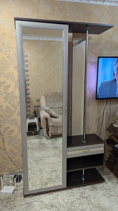 Продам шкаф в прихожую б /у в отличном состоянии