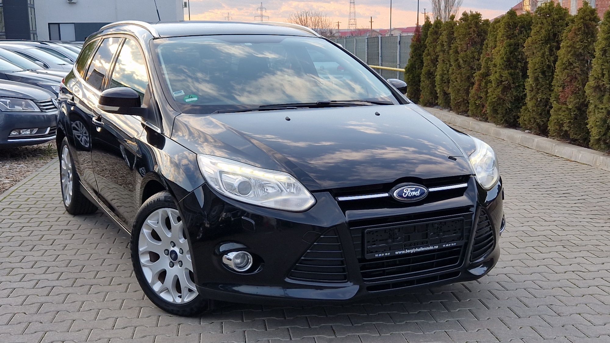 Vand Ford Focus 1.6 MPI Automat 2012 Model Titanium RATE Import DE