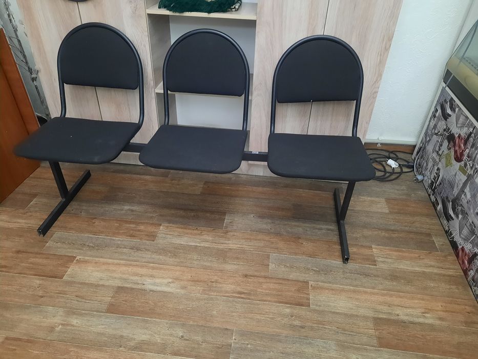 Срочно продам стул ға троих