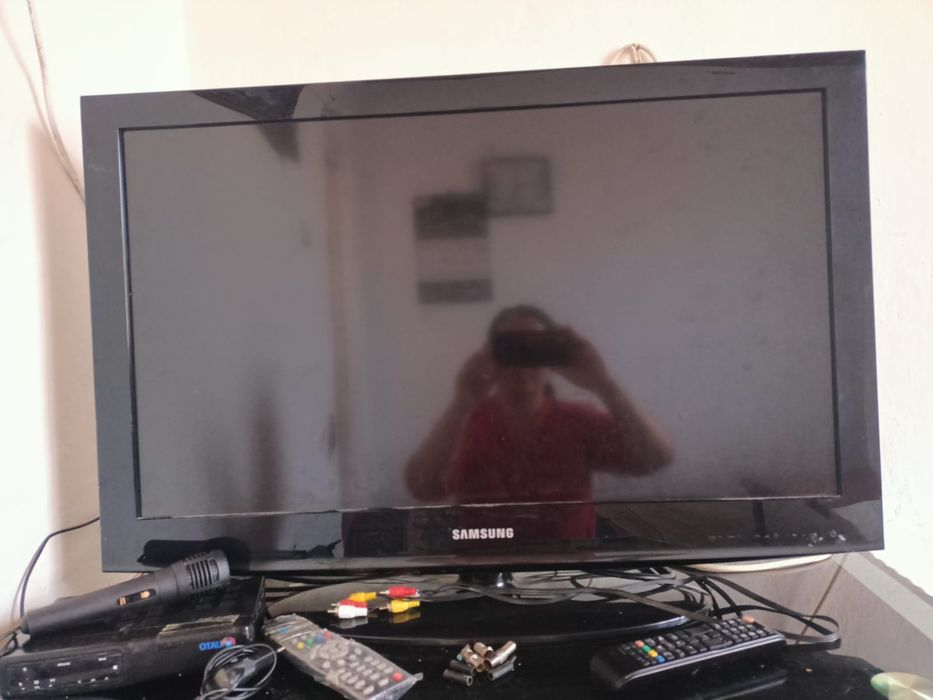 Samsung телевизор