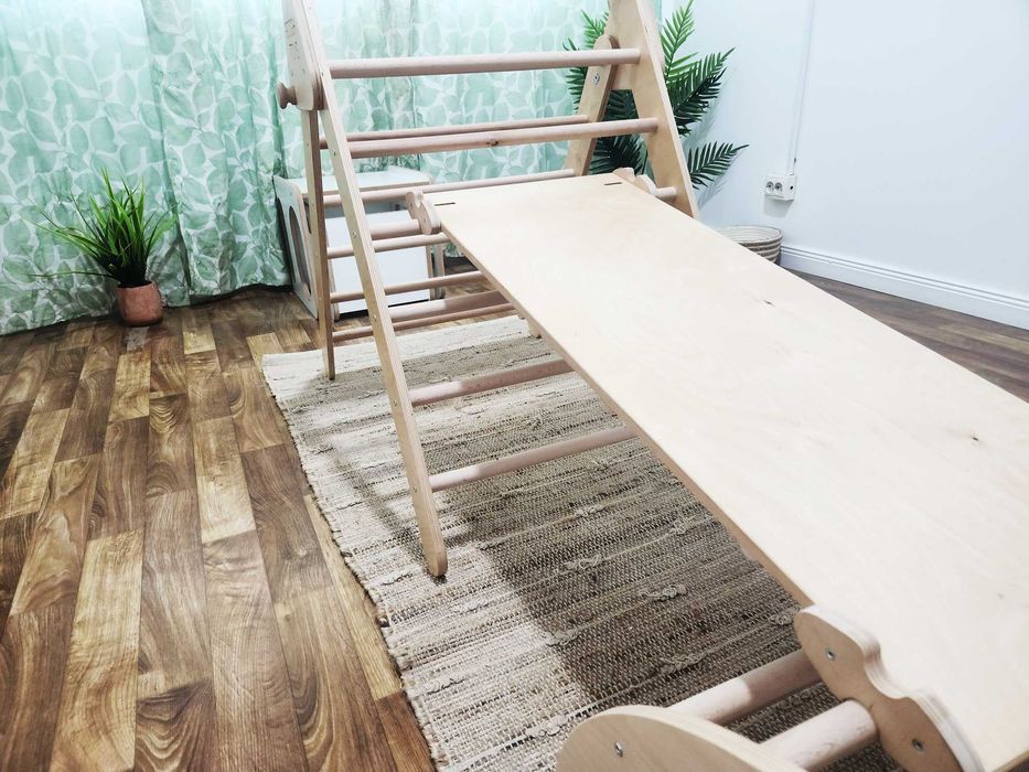 Triunghi Pikler + rampa+semcerc+perna. Montessorii Pickler catarare