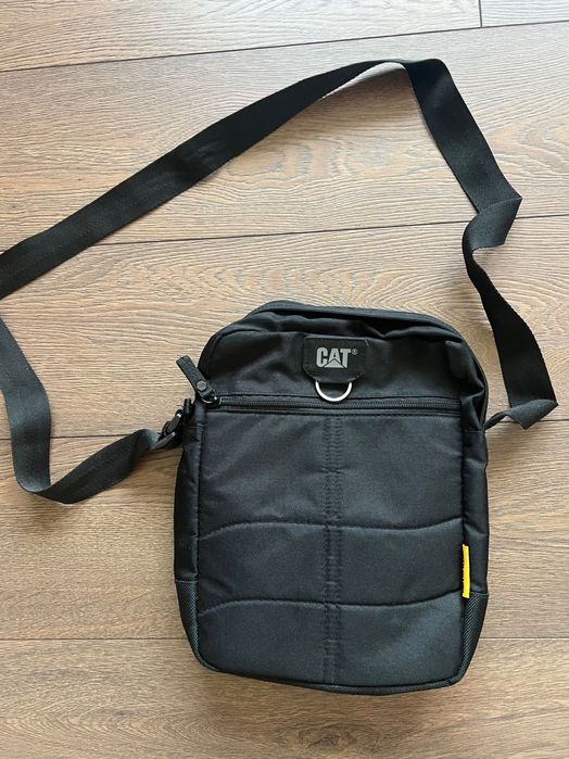 Мъжка чанта CAT черна