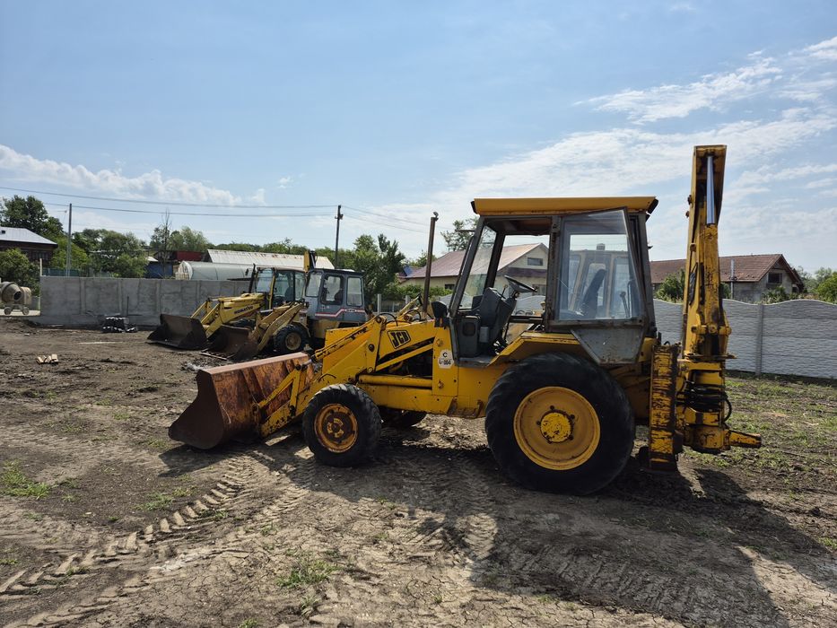 Buldoexcavator jcb 3 cx
