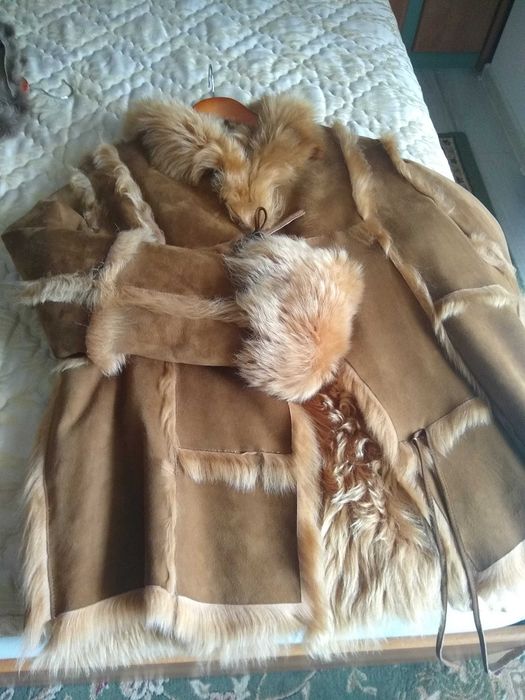 Cojoc Dama L-XL (46) Favior Orastie Blana Naturala, NOU - 475 lei