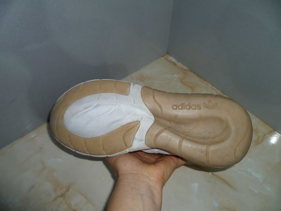 ADIDAS маратонки №42