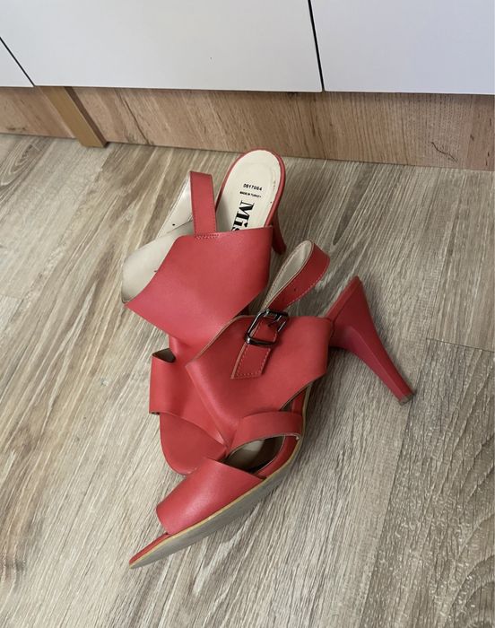 Летние босоножки 3 вид