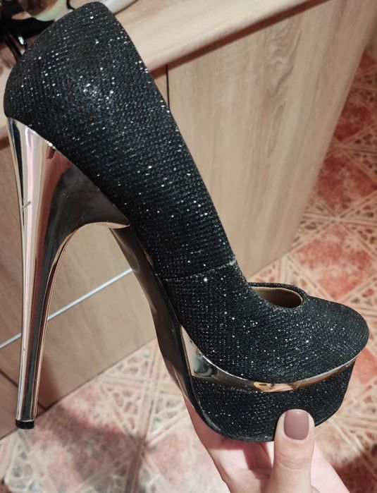 Дамски елегантни обувки