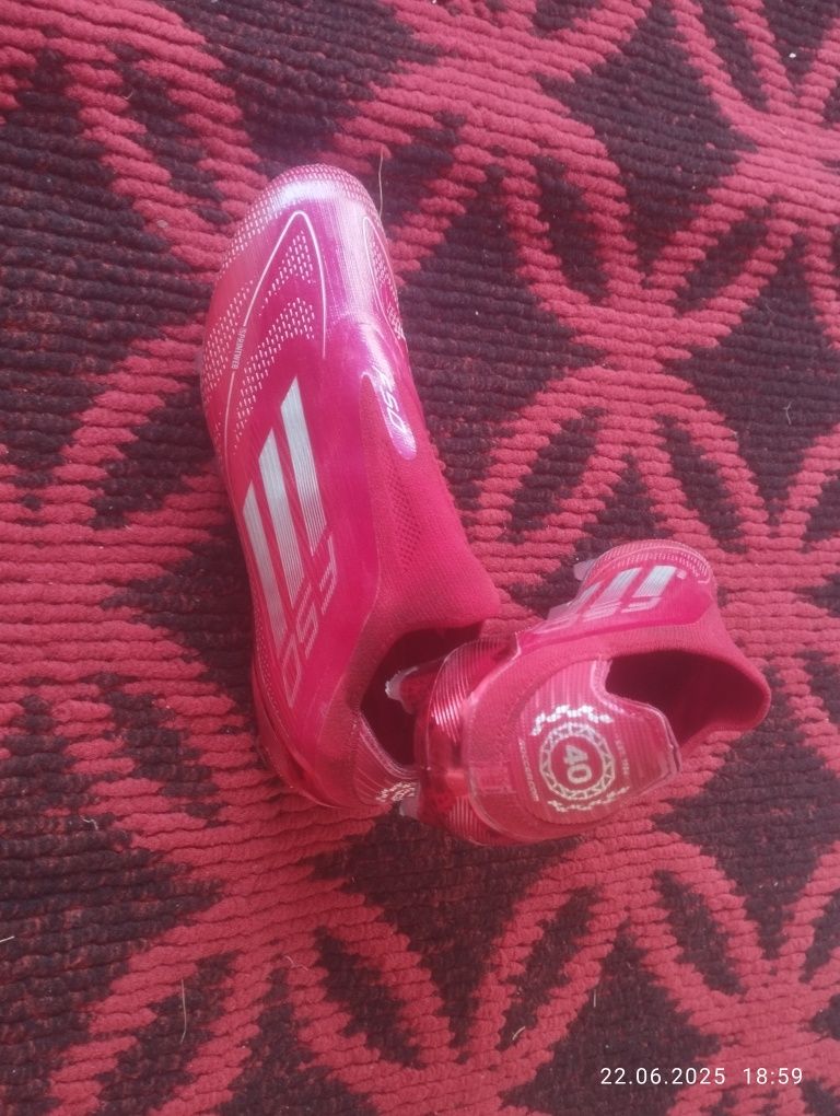 Adidas F50 Butsi