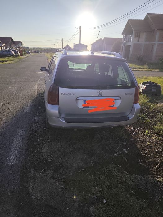 Pentru rabla sau dezmembrat Peugeot 307 SW