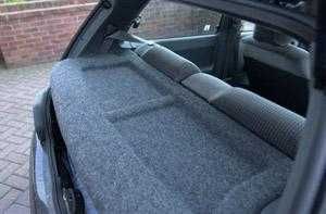 Акустическая полка для автомобиля (Большой ассортимент)