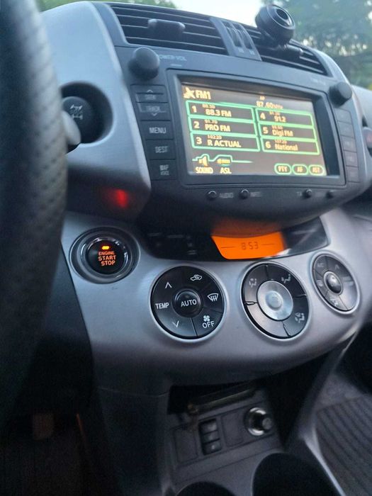 Toyota RAV4 D-CAT 2.2 2006