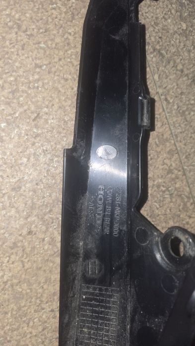 Honda cb 500 2021 задна лява пластмаса