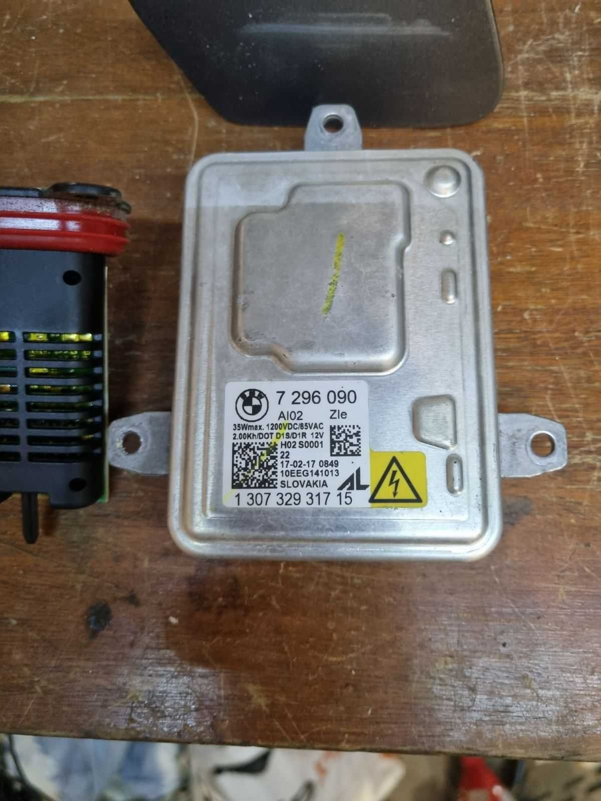 TMS модул за фар BMW X3 F25, X4 F26 адаптивни фарове, баласт, капаче