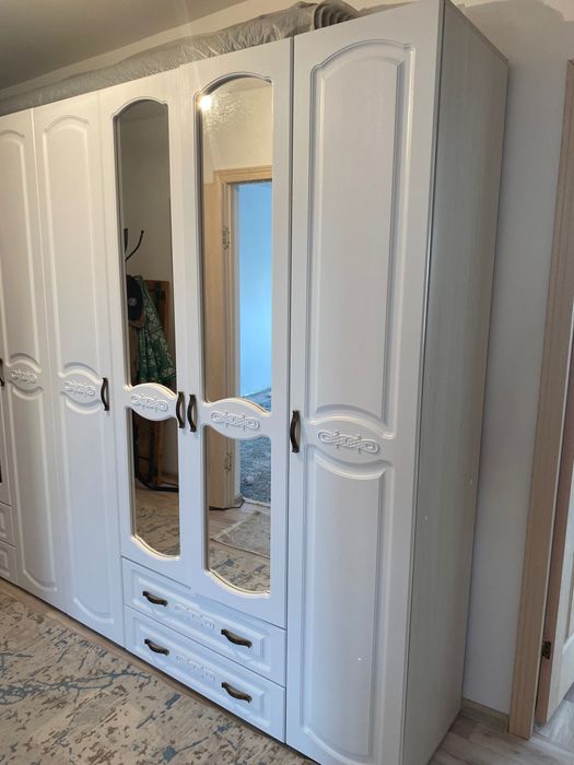 Плательный шкаф  210*160