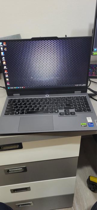 Gaming laptop LOQ 15IRX9 seria:MP2P0GJN