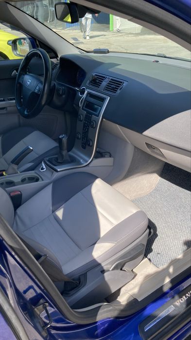 Волво v50 2D 136к.с