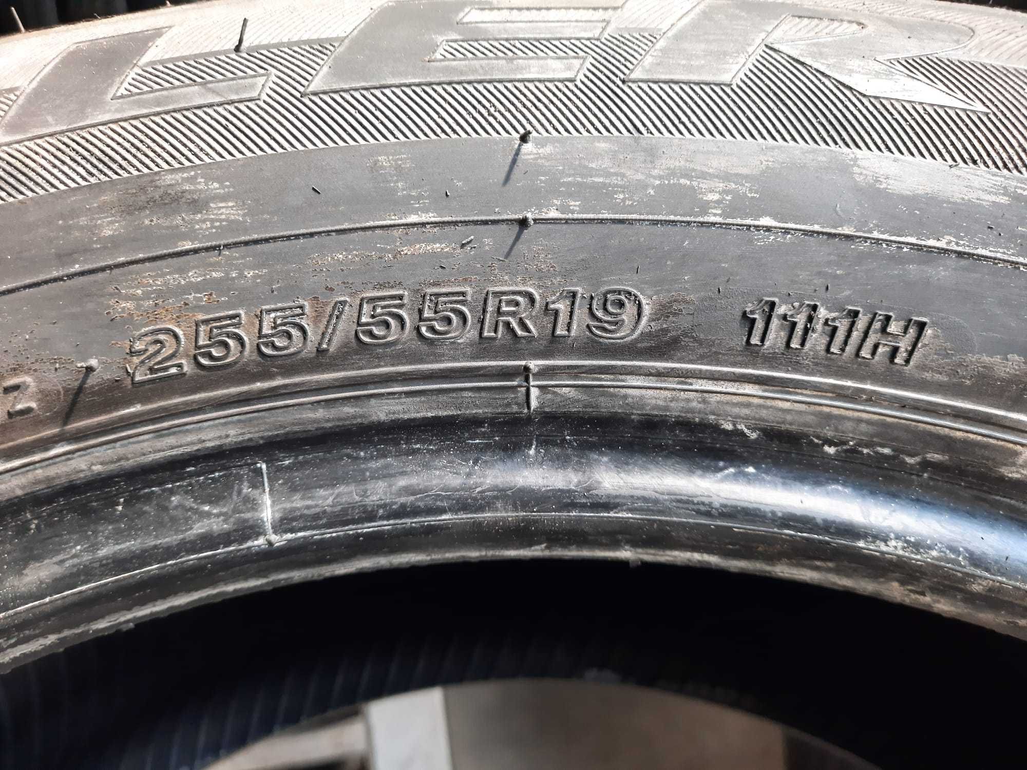 255 55 19 Anvelope Vara Bridgestone Dueler HP Sport