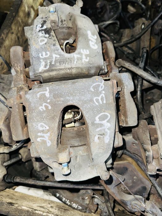 Мерседес w210 передние суппорт авторазбор бу запчасть лупарик оригинал