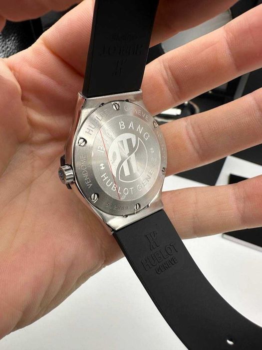 hb classic fusion 31mm Дамски Часовници