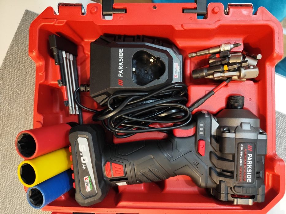 Masina cu impact Parkside Performance 12v