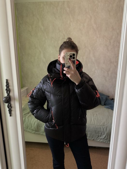 Продам зимнюю куртку