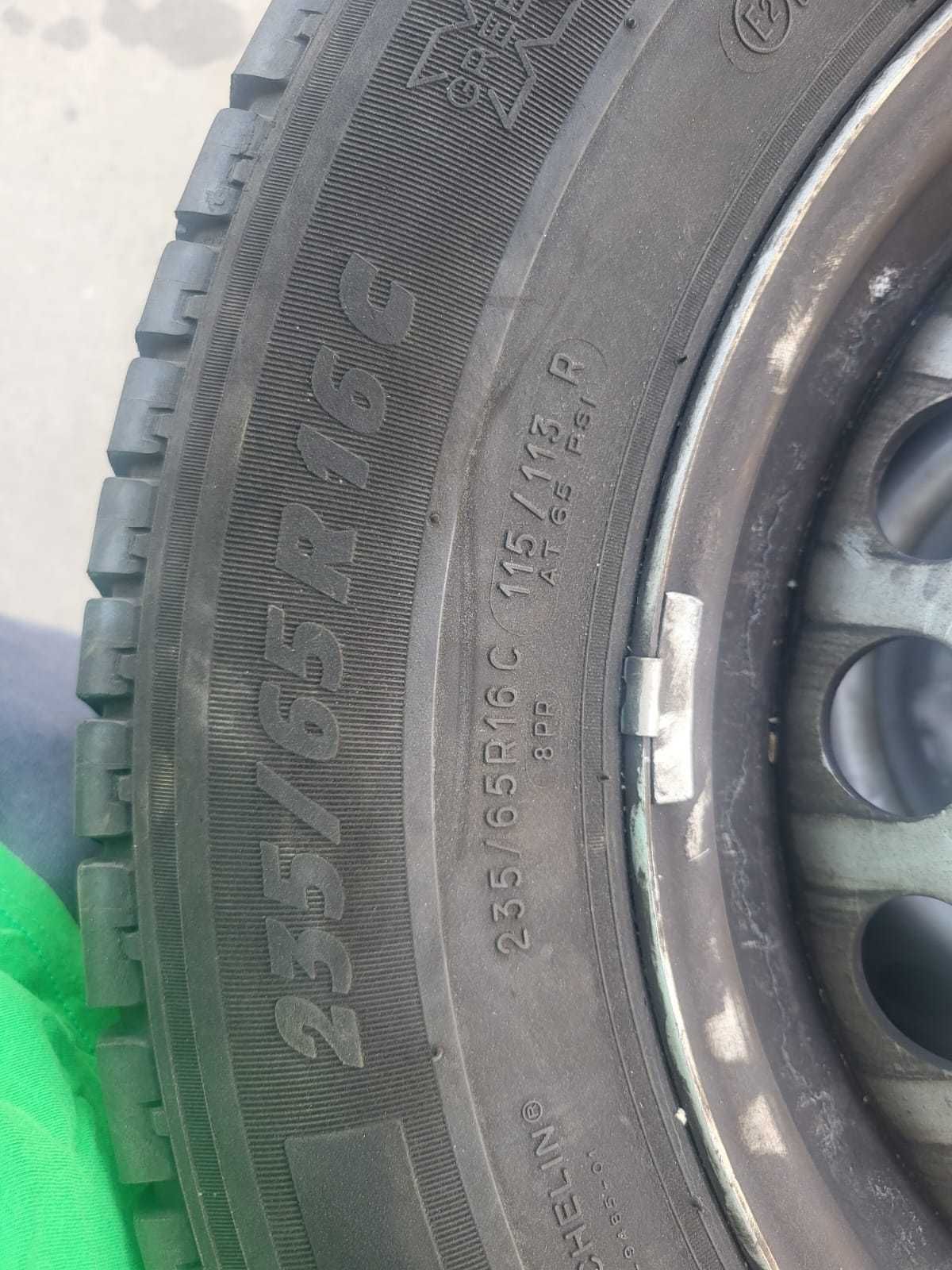 Set 4 Jante + Anvelope Mercedes Sprinter 235/65 R16C