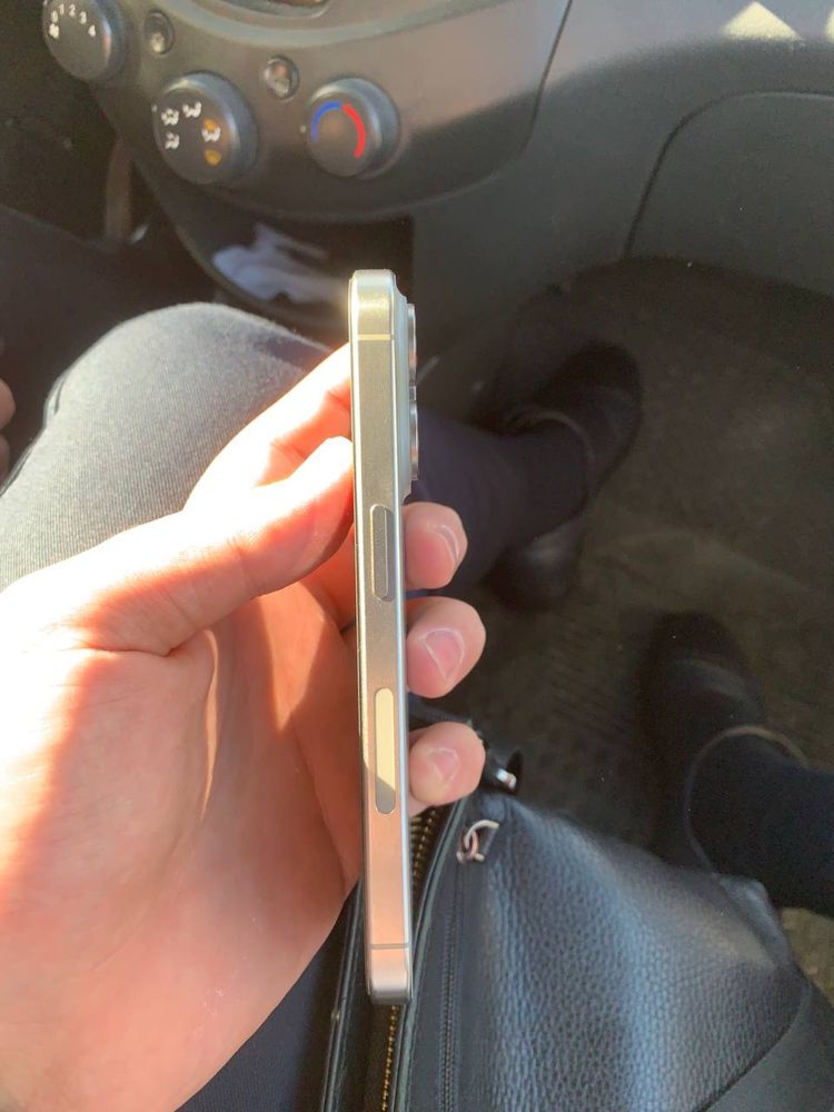 Iphone 15 pro Aybi bor korip key tel qilila