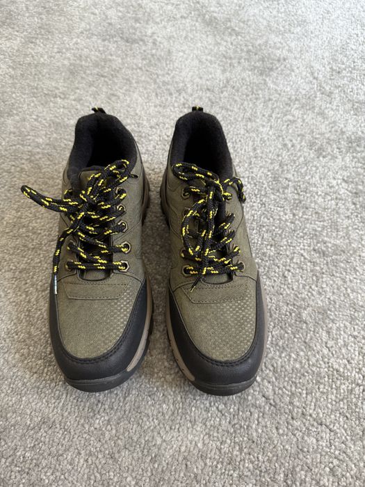 Oyoq kiyim sifati alo