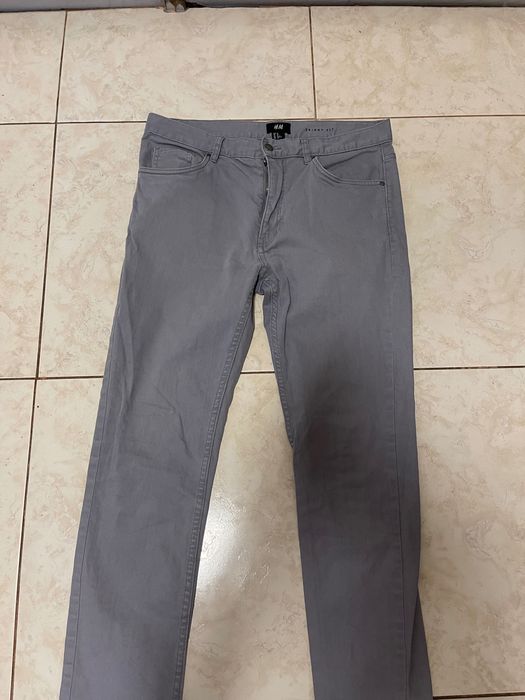 blugi jeans la bărbați