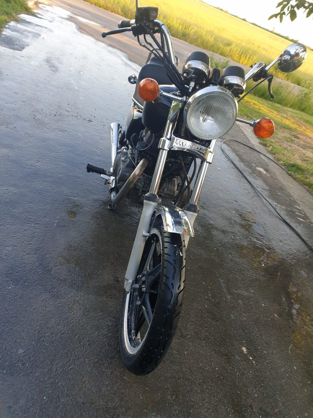 Vand Honda 400 T