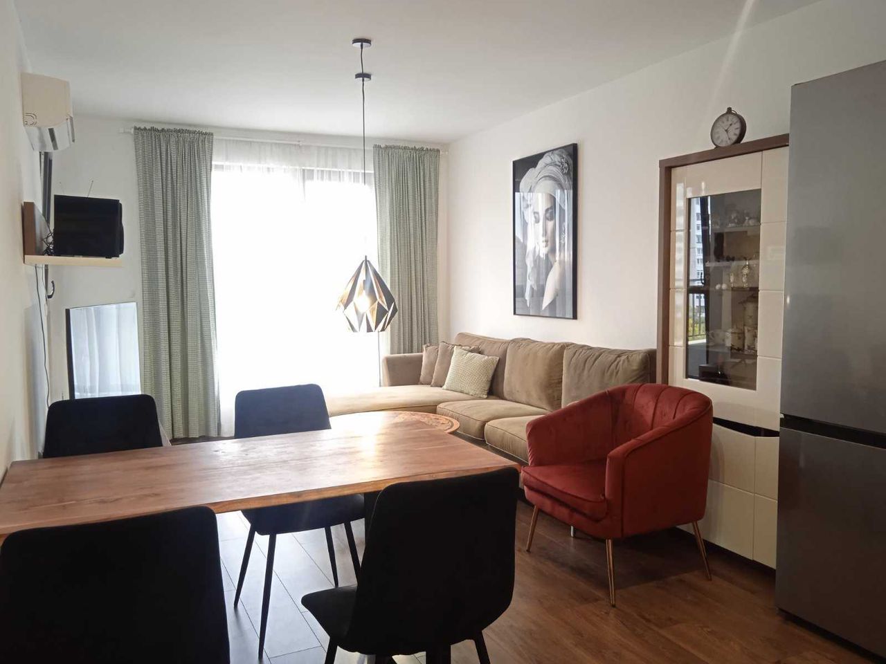 Продава се Двустаен апартамент в Варна, Лятно кино Тракия - 89 кв.м за 1146 €/кв.м - Снимка #11