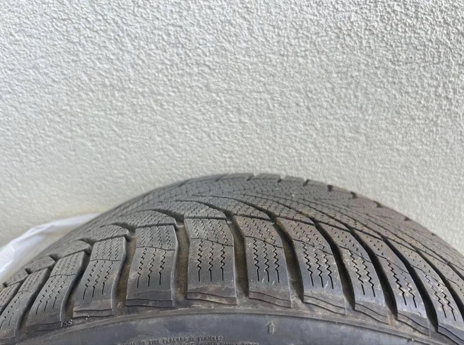 Зимни гуми Нексен 255/35/19 225/40/29