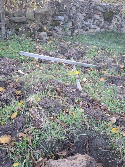 Бетонни колове 8 броя за лозе или за ограда.