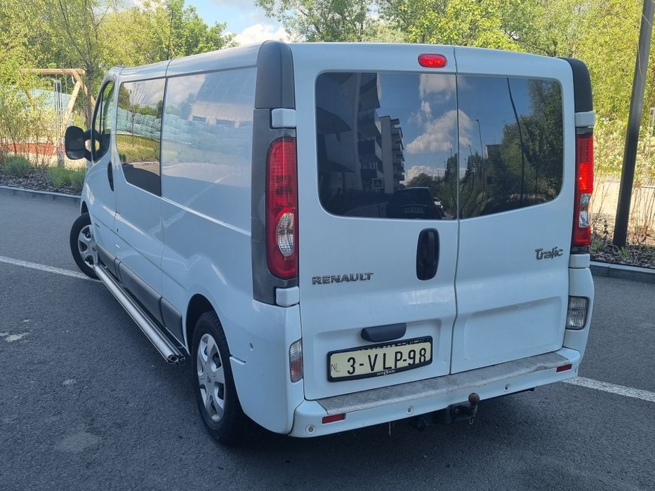 Renault Trafic 2.5 D Automat Cabina dubla