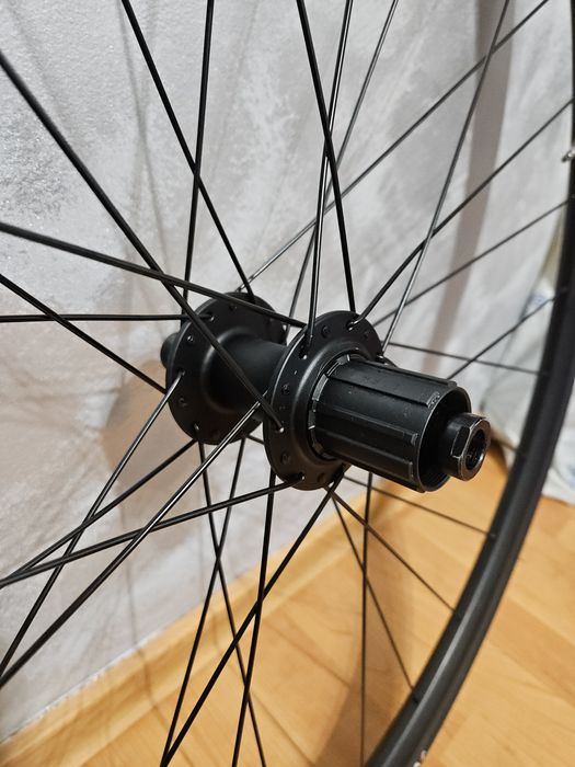Roti cursiera Mavic, disc, aluminiu